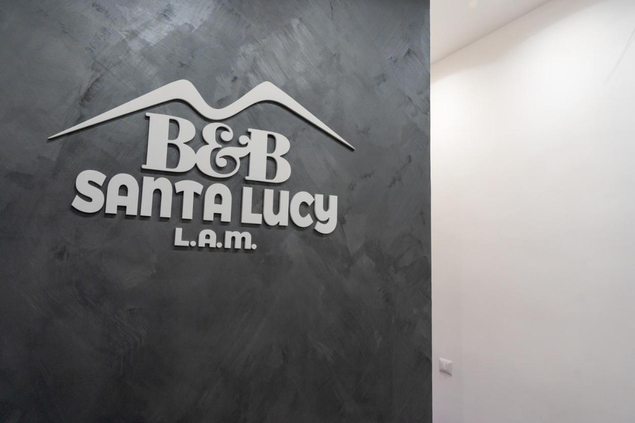 Santa Lucy L.a.m. *