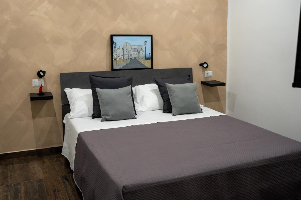 Santa Lucy L.a.m. Bed & Breakfast Napels